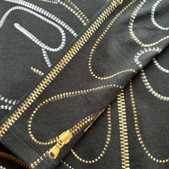 Alexander Mqueen jacquard dress size M/6
Great condition - Picture 5 of 6